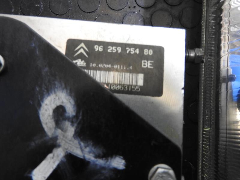 Bloc ABS (freins anti-blocage) CITROEN XANTIA PHASE 2 Diesel