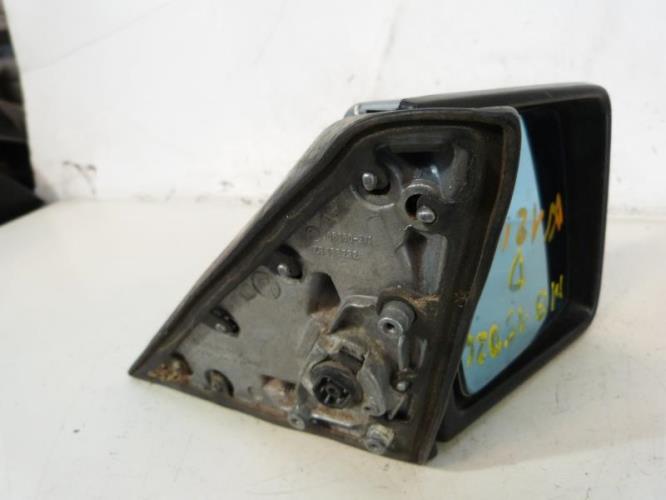 Retroviseur droit MERCEDES 250 W124 PHASE 1 Diesel