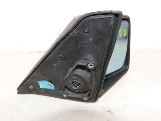 Retroviseur droit MERCEDES 260 W124 PHASE 1 Essence