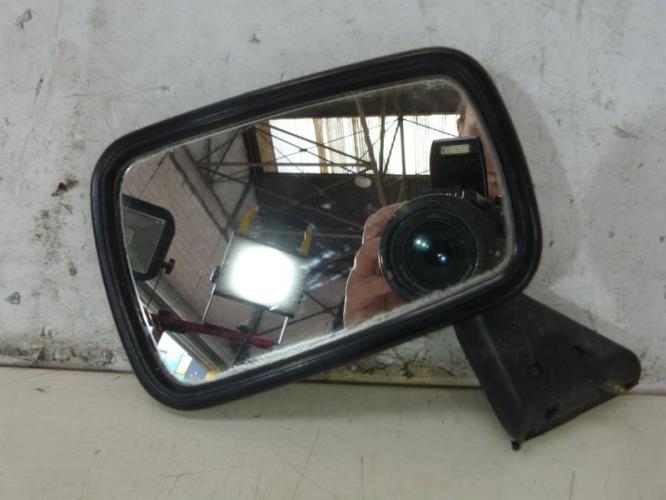 Retroviseur gauche VOLKSWAGEN POLO 1