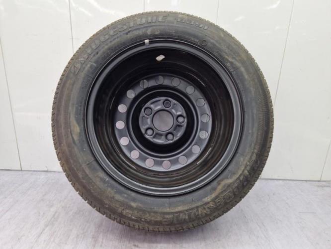 Roue NISSAN ALMERA TINO PHASE 2 Essence