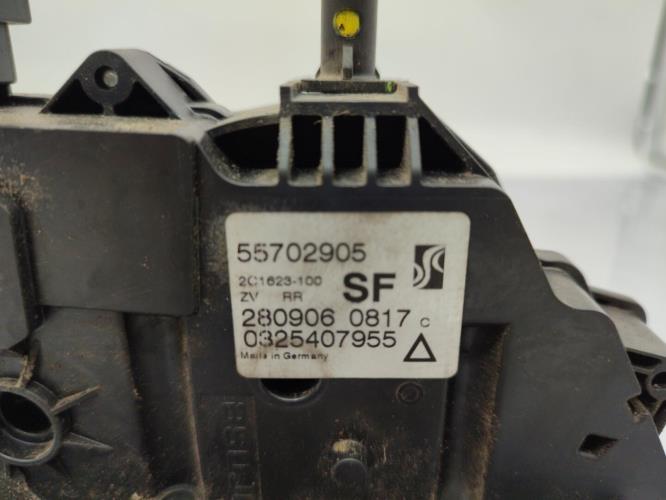 Serrure arriere droit OPEL CORSA D PHASE 1 Diesel