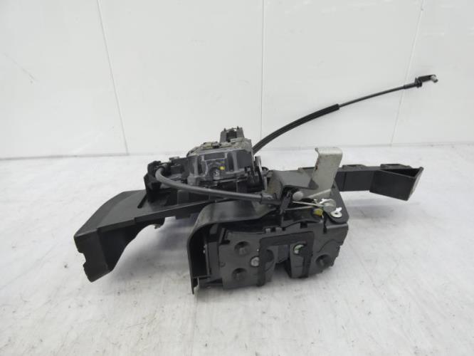 Serrure arriere droit FORD FOCUS 2 PHASE 2 Diesel