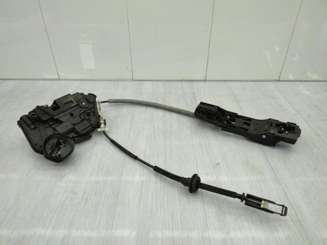 Serrure arriere droit VOLKSWAGEN GOLF 6 Diesel