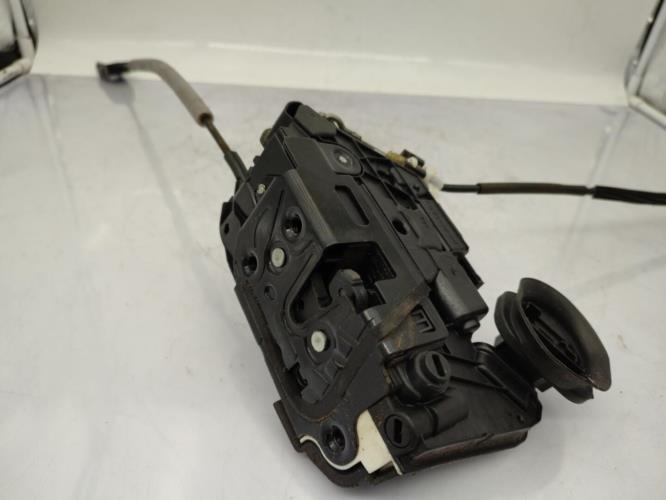 Serrure arriere droit VOLKSWAGEN GOLF 6 Diesel