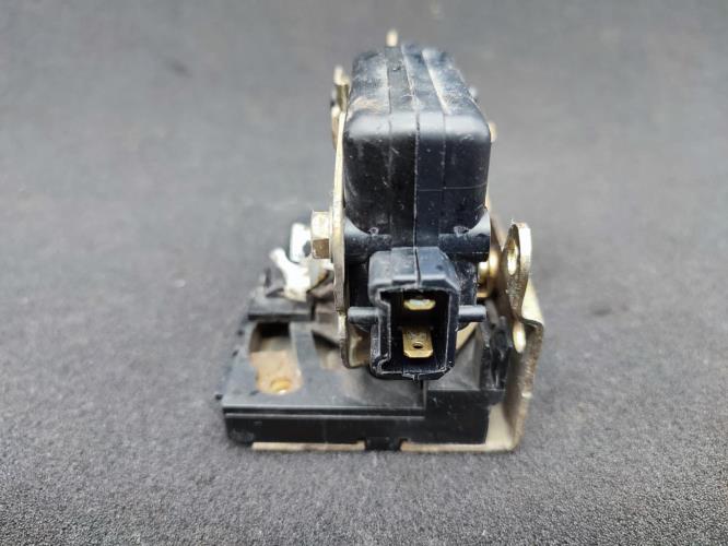 Serrure arriere droit RENAULT ESPACE 3 Diesel