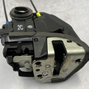 Serrure arriere droit TOYOTA AURIS 1 PHASE 1 Diesel