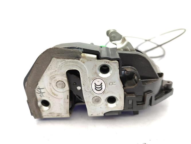 Serrure arriere droit TOYOTA PRIUS 2 Essence/Hybride