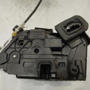Serrure arriere droit VOLKSWAGEN POLO 5 PHASE 1 Diesel