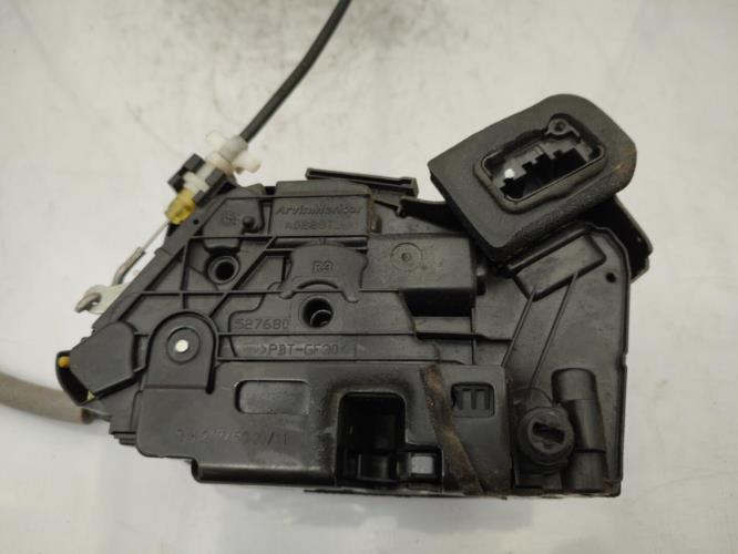 Serrure arriere droit VOLKSWAGEN POLO 5 PHASE 1 Diesel