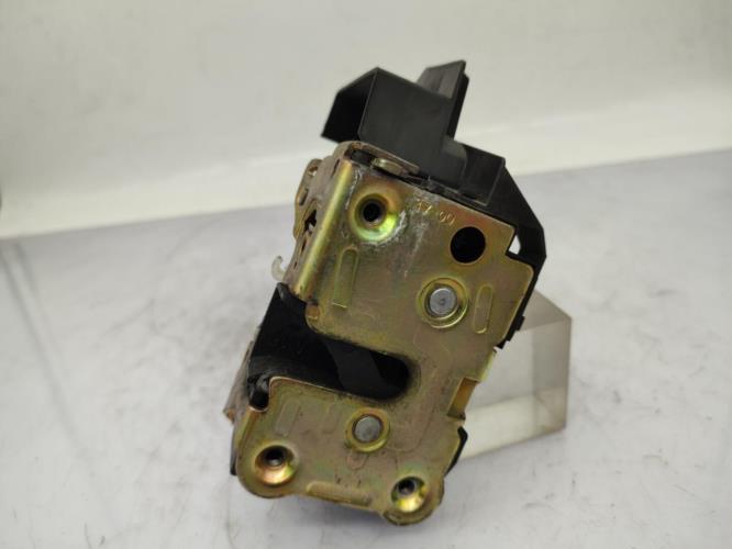 Serrure arriere droit RENAULT LAGUNA 1 PHASE 2 Diesel