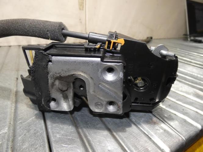 Serrure arriere droit RENAULT CLIO 4 PHASE 1 Diesel