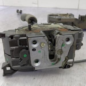 Serrure arriere droit RENAULT MEGANE 3 PHASE 2 Diesel