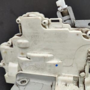 Serrure arriere droit SEAT EXEO Diesel