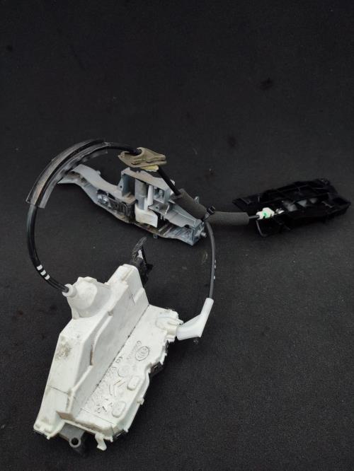 Serrure arriere droit CITROEN C3 2 PHASE 2 Essence