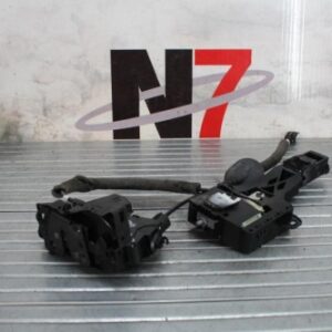 Serrure arriere droit RENAULT MEGANE 4 PHASE 1 Diesel