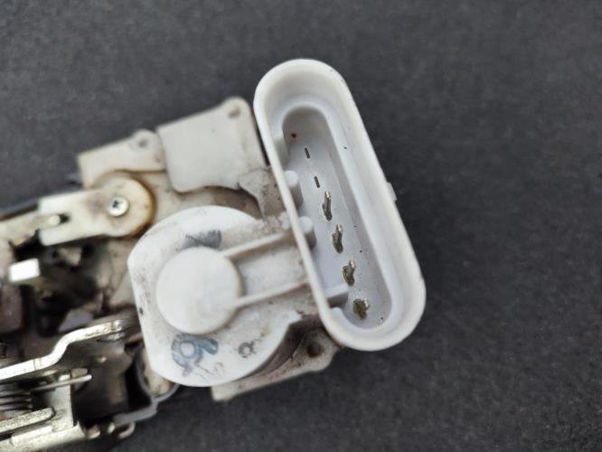 Serrure arriere gauche ALFA ROMEO 147 PHASE 1 Diesel