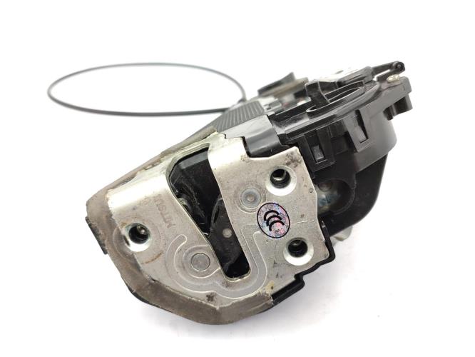 Serrure arriere gauche TOYOTA PRIUS 2 Essence/Hybride