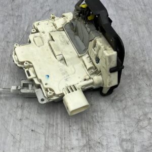 Serrure arriere gauche AUDI A4 2 AVANT PHASE 2 BREAK Diesel