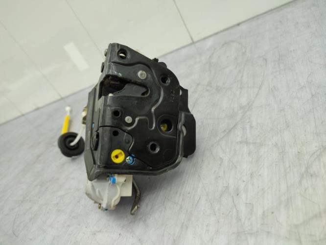 Serrure arriere gauche AUDI A4 2 AVANT PHASE 2 BREAK Diesel