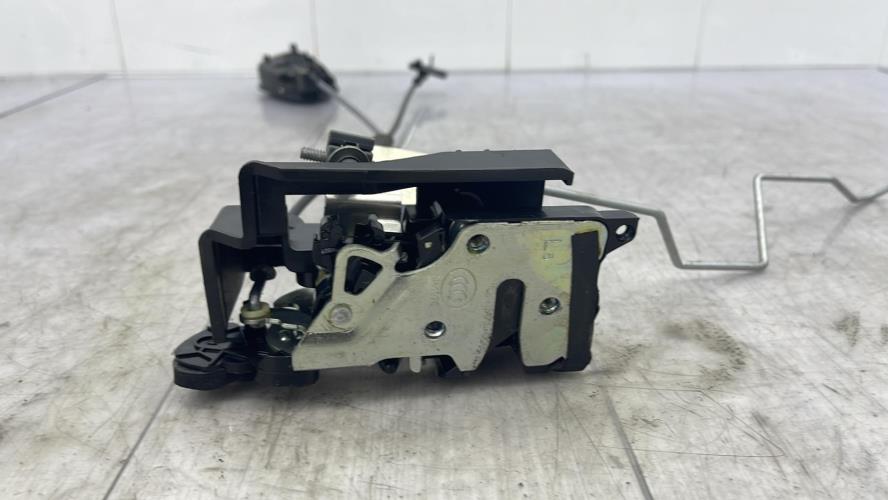 Serrure arriere gauche CHEVROLET SPARK PHASE 1 Essence