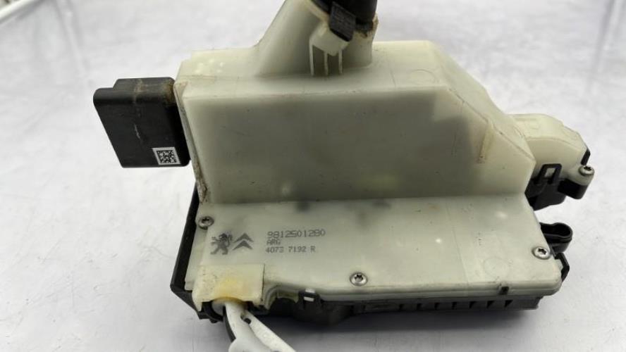 Serrure arriere gauche PEUGEOT 2008 1 PHASE 1 Essence