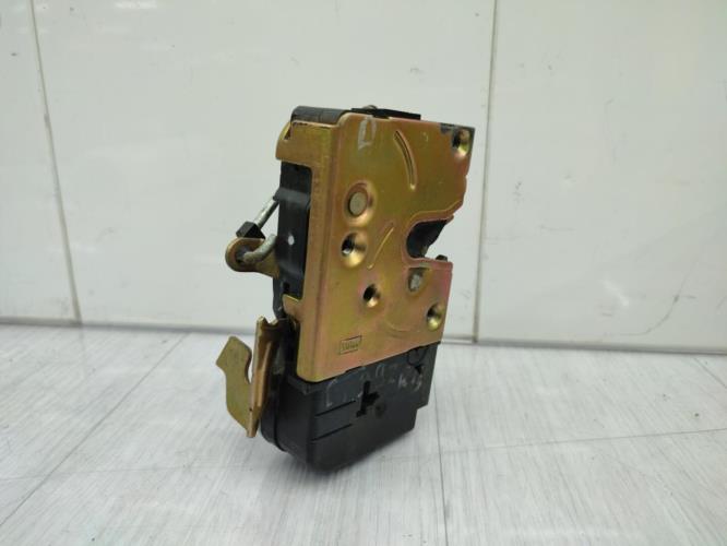 Serrure avant droit CITROEN XSARA PHASE 2 Diesel