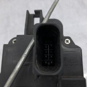 Serrure avant droit OPEL ASTRA H PHASE 1 Essence