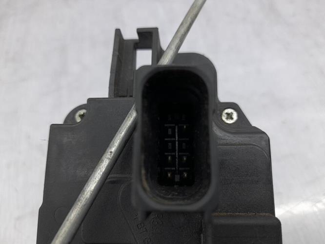 Serrure avant droit OPEL ASTRA H PHASE 1 Essence