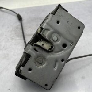 Serrure avant droit OPEL CORSA D PHASE 1 Diesel