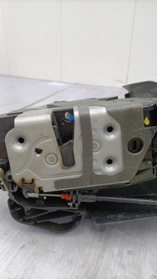 Serrure avant droit FORD C-MAX 2 PHASE 1 Diesel