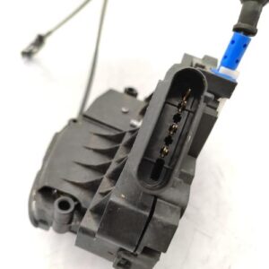 Serrure avant droit FORD FIESTA 6 PHASE 1 Diesel