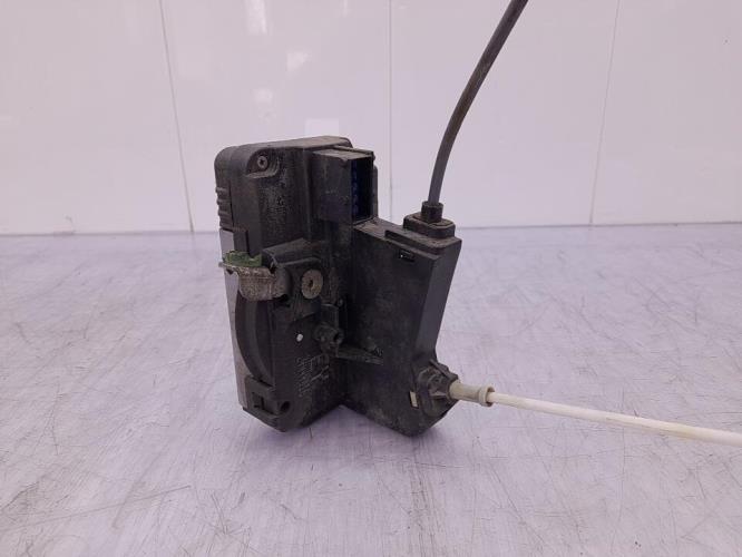 Serrure avant droit OPEL ZAFIRA A PHASE 1 Diesel