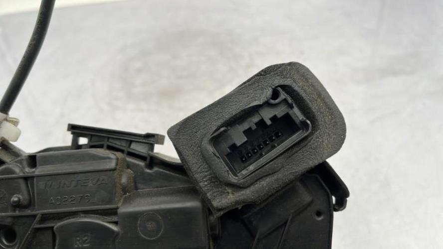 Serrure avant droit VOLKSWAGEN POLO 5 PHASE 1 Diesel