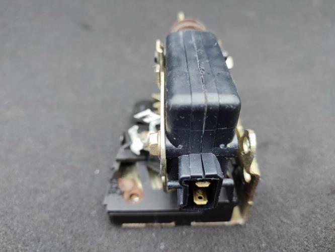 Serrure avant droit RENAULT ESPACE 3 Diesel