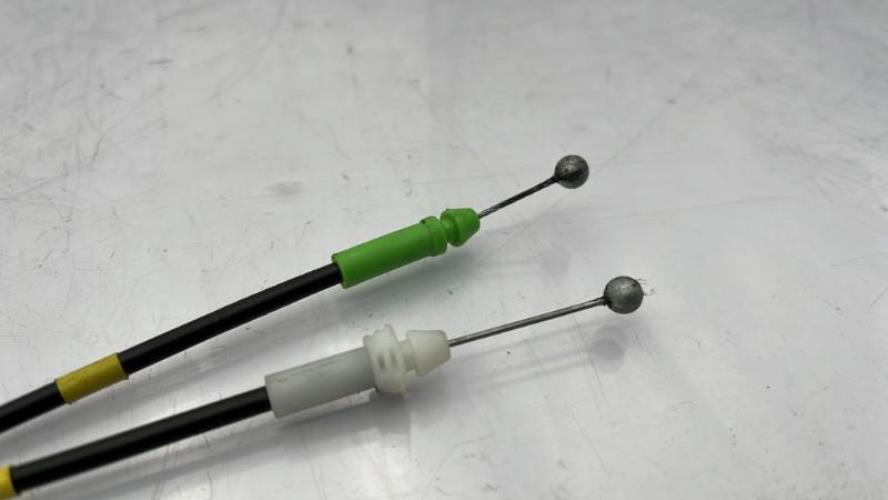 Serrure avant droit TOYOTA AURIS 1 PHASE 1 Diesel