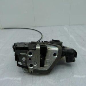 Serrure avant droit TOYOTA IQ Essence