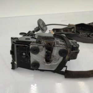 Serrure avant droit RENAULT CLIO 4 PHASE 2