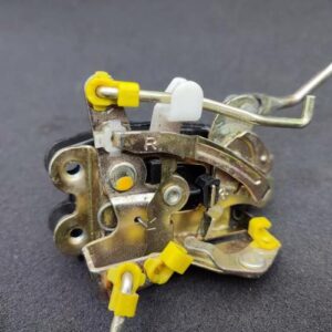 Serrure avant droit HYUNDAI ATOS 2 PRIME Essence