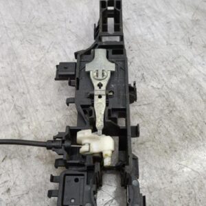 Serrure avant droit RENAULT MEGANE 2 PHASE 1 BREAK Diesel