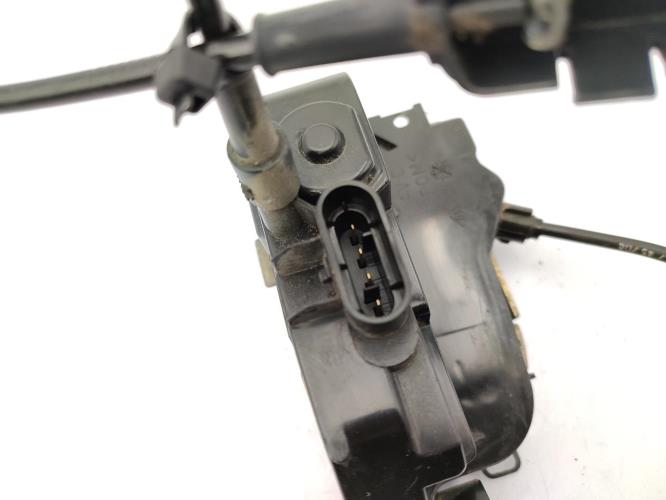 Serrure avant droit RENAULT MEGANE 2 PHASE 1 BREAK Diesel