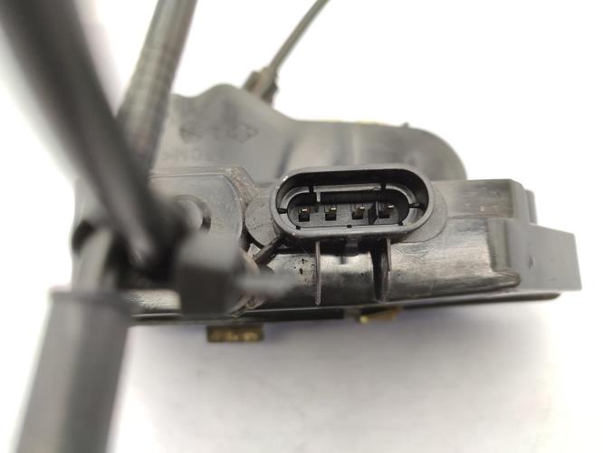 Serrure avant droit RENAULT MEGANE 2 PHASE 1 Diesel