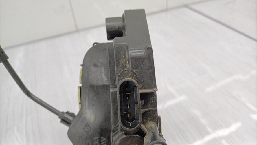 Serrure avant droit RENAULT MEGANE 2 PHASE 1 CABRIOLET Diesel