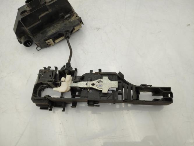 Serrure avant droit RENAULT SCENIC 2 PHASE 1 Diesel