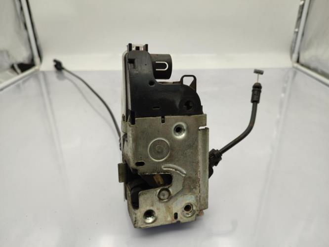 Serrure avant droit RENAULT SCENIC 2 PHASE 2 Diesel