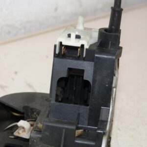 Serrure avant droit RENAULT CLIO 2 PHASE 2 Essence