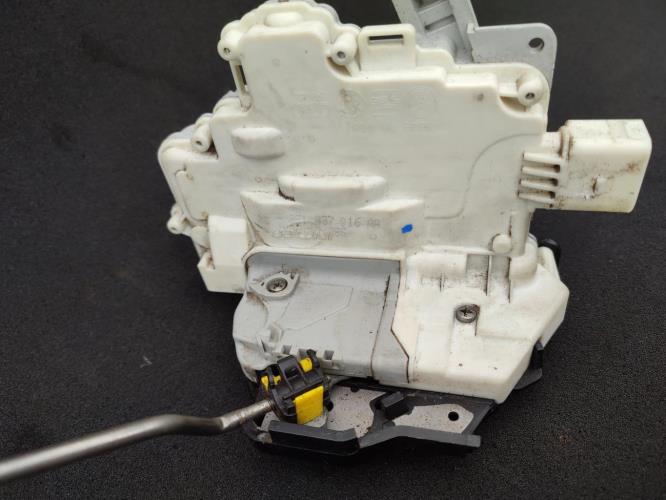 Serrure avant droit SEAT EXEO Diesel