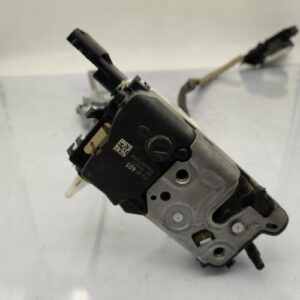 Serrure avant droit PEUGEOT PARTNER 2 PHASE 2 Diesel