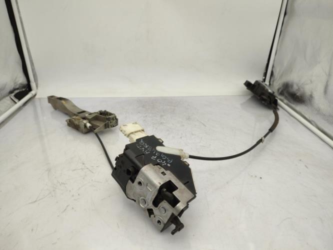 Serrure avant droit PEUGEOT 407 PHASE 1 Diesel