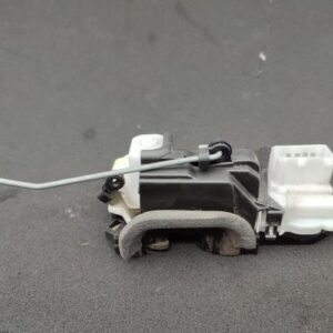 Serrure avant droit PEUGEOT 607 PHASE 1 Diesel